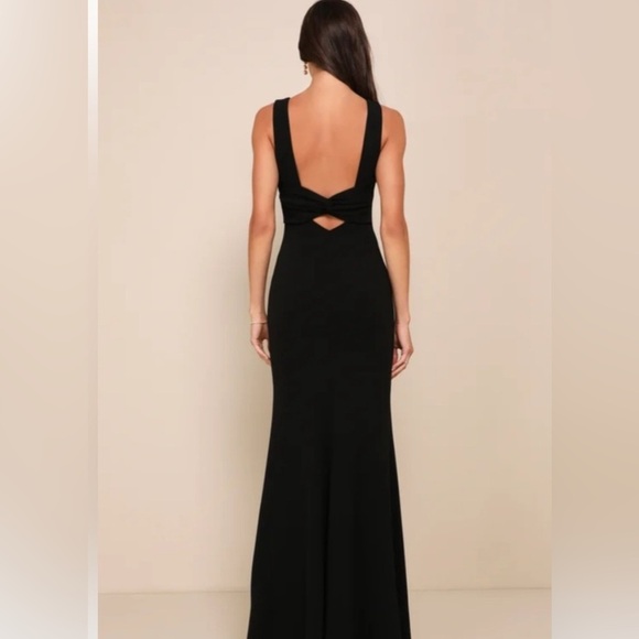Lulus Dresses & Skirts - Lulus love in your eye mermaid black maxi dress SM classic cocktail formal